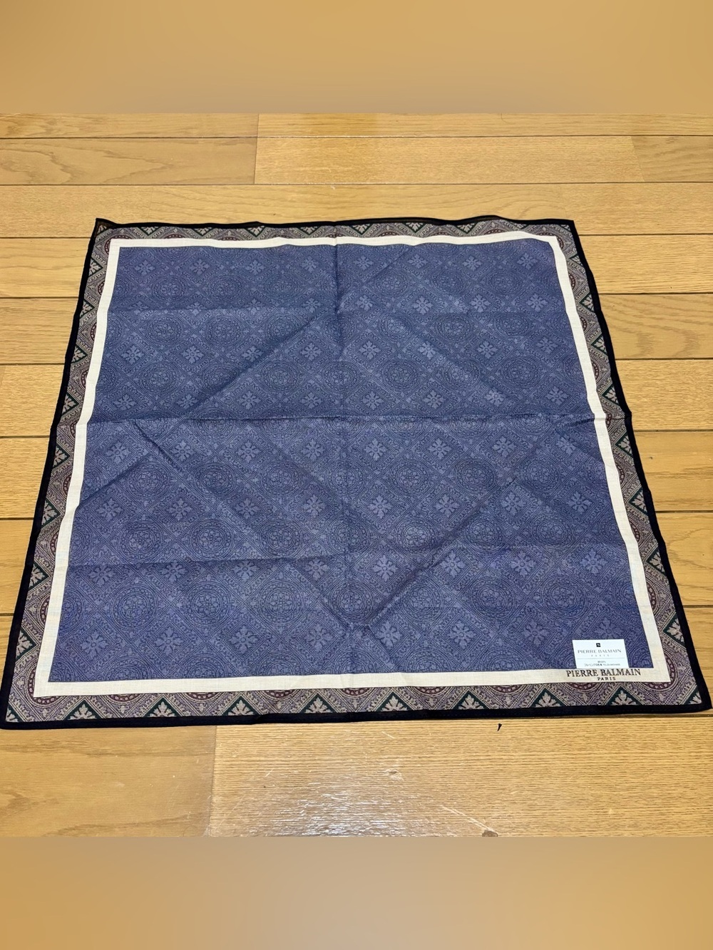 Pierre Balmain Paris Multicolor Unisex Handkerchief/Bandana/Scarf 47cm 18.5”